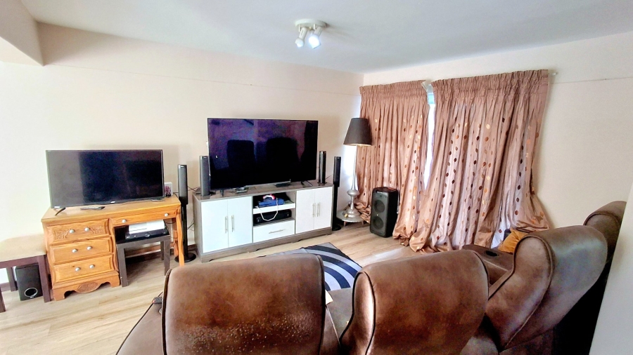 2 Bedroom Property for Sale in Sasolburg Free State